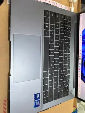 Laptop huawei Metebook 14