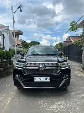 Toyota Land Cruiser 200 4.6 Bensin ZX 2009 4x4 japan upgrade VXR 2021