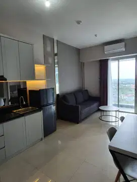SEWA APARTEMEN 1BR FULL FURNISHED SIAP HUNI LOW FLOOR POOL VIEW 41m2