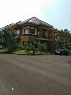 Dijual Cepat rumah Hook Di Cluster Water Garden tambun Selatan
