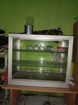 Jual etalase bekas jualan