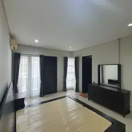 Dijual rugi rumah perum harapan Indah asera one south bekasi jabar