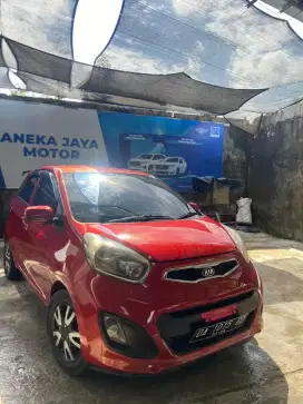 Kia picanto 1.2 manual 2013
