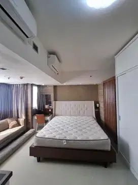 Apartemen Aston Pluit Deparadiso Studio ( Sebelah Atmajaya kedokteran)