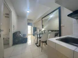 Apartemen  Murah 2 KT Furnished di The Springlake Summarecon Bekasi