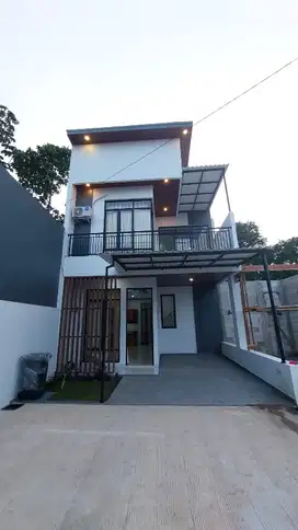 Rumah Dijual 2 Lantai Dekat Universitas Gunadarma