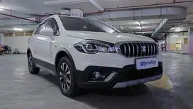 TDP Rendah Suzuki SX4 1.5 S-Cross Bensin-AT 2022 Abu-Abu CFATF