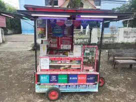 Konter pulsa atau rak pulsa