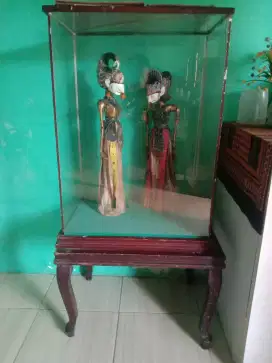 Barang antik wayang