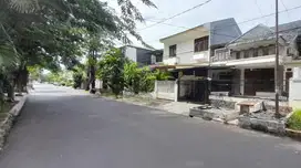 Dijual Rumah Bagus Siap Huni di Pondok Indah Jakarta Selatan
