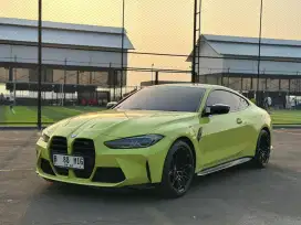 BMW M4 COMPETITION iDRIVE8 AT 2024 LOW KM SAO PAULO YELLOW SUPER COND