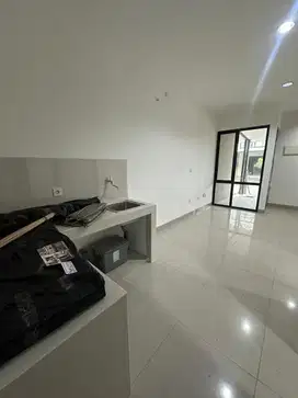 Disewakan Rumah 4.5x12.5 di Cluster Alabama PIK 2 By Rumah Chinida