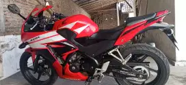 cbr 150 2016 merah