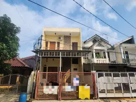 DIJUAL rumah 2 lantai Villa bintaro regency siap huni bebas banjir