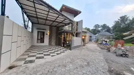 RUMAH MURAH SEMI FURNISH, DI JAKAL, DEKAT PASAR JANGKANG