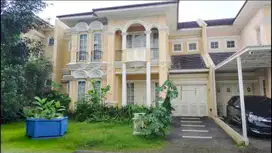 Rumah The Green BSD Bellagio SHM hadap Selatan