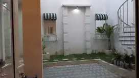 Rumah Manyar Rejo Bagus SHM dekat kampus UNTAG, Manyar Surabaya