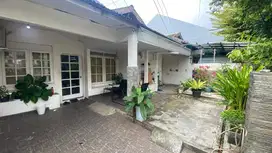 Dijual Rumah di Sektor 2 Bintaro Jaya