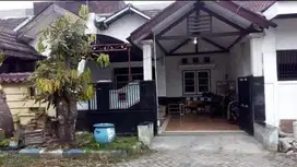 Jual Cepat Rumah Satu Setengah Lantai di Pondok Candra - Sidoarjo
