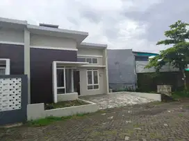 RUMAH 1 LANTAI 300 JUTAAN DEKAT MOG MALANG