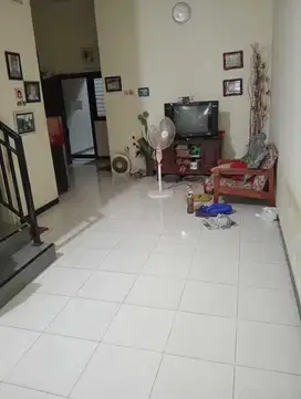Jual Rumah 2nd di area ploso, Surabaya