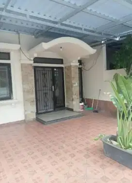 Disewakan Rumah di Cluster Gading Nirwana, Kelapa Gading,Jakut