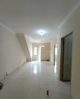 DISEWAKAN CEPAT TOWN HOUSE DI CITY RESORT