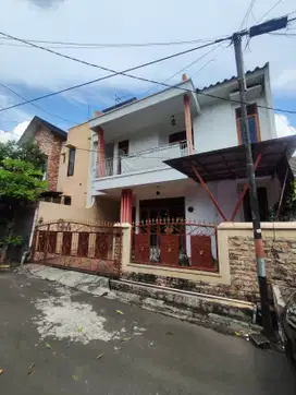 Rumah Bagus Bebas Banjir di Bumi Malaka Asri Duren Sawit Jakarta Timur