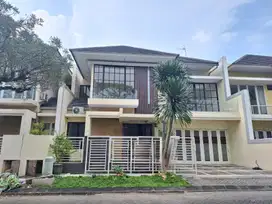 Termurah Rumah Baru Gress 2 Lantai di Luar Cluster Royal Resdance