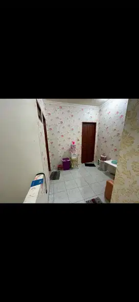 Dijual cepat rumah 2.5 lantai di citra 5 siap huni