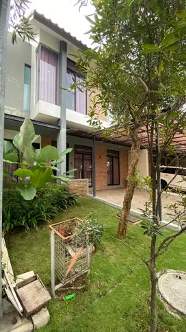 Dijual Rumah di Tatar Lokacitra, Kota Baru Parahyangan Luas &Siap Huni