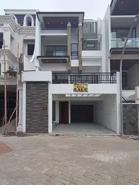 Rumah Baru Dalam Cluster Akses Lebar DiJakarta Selatan jagakarsa