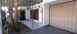 Dijual Rumah Murah Manyar daerah Pucang Siap Huni