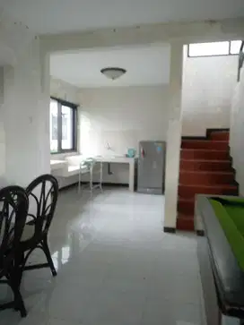 Jual villa view luas bagus grand trawas renov dari awal