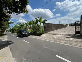 500 Meter ke Jl. Kapten Haryadi View Sawah HOOK Tanah Jogja