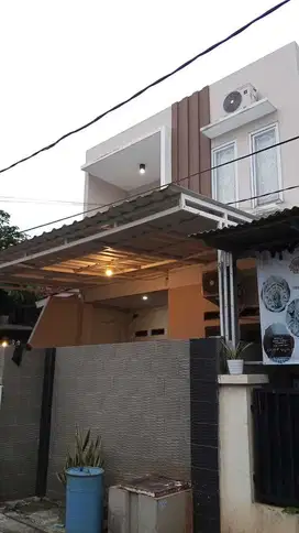 Disewakan Rumah 2 Lantai Minimalis SHM di Vila Dago Pamulang