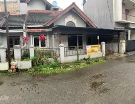 DIJUAL CEPAT RUMAH TERAWAT DALAM CLUSTER CIWASTRA BEBAS BANJIR