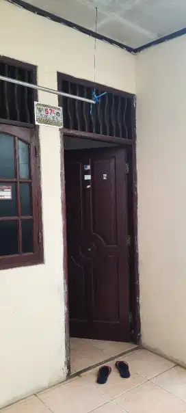 Dikontrakan Rumah Petak, 1 KT, 1KM, Strategis