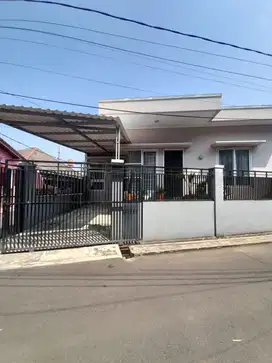 Rumah Second Siap Huni Dalam Komplek Di Pondok Kelapa Jakarta Timur