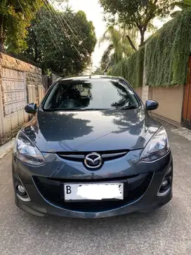 Mazda2 V 1.5 AT 2013