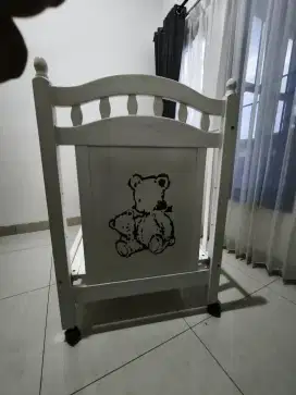 Box Bayi/Tempat Tidur Bayi