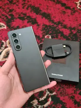 samsung Z FOLD 5 (12/512) sein