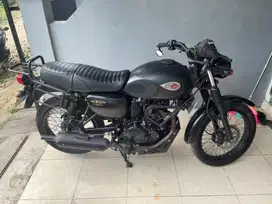 Motor terawat W175 kawasaki