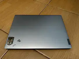 Lenovo Slim 3 AMD Athlon Silver 8/512gb
