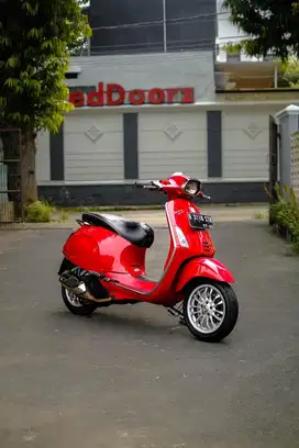 VESPA SPRINT 150 3V 2014 ( SUPER MURAH )