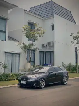 LEXUS IS300 FULL MODIF