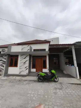 Dijual rumah siap huni