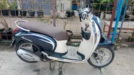 Jual Honda scoopy stylish tahun 2014