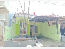 Disewakan Rumah Nyaman Cluster Harmoni Harapan Indah Bekasi