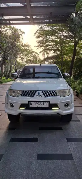 SERIUS BUYER ONLY_MITSUBISHI PAJERO 2500 CC PUTIH AUTOMATIC TERAWAT